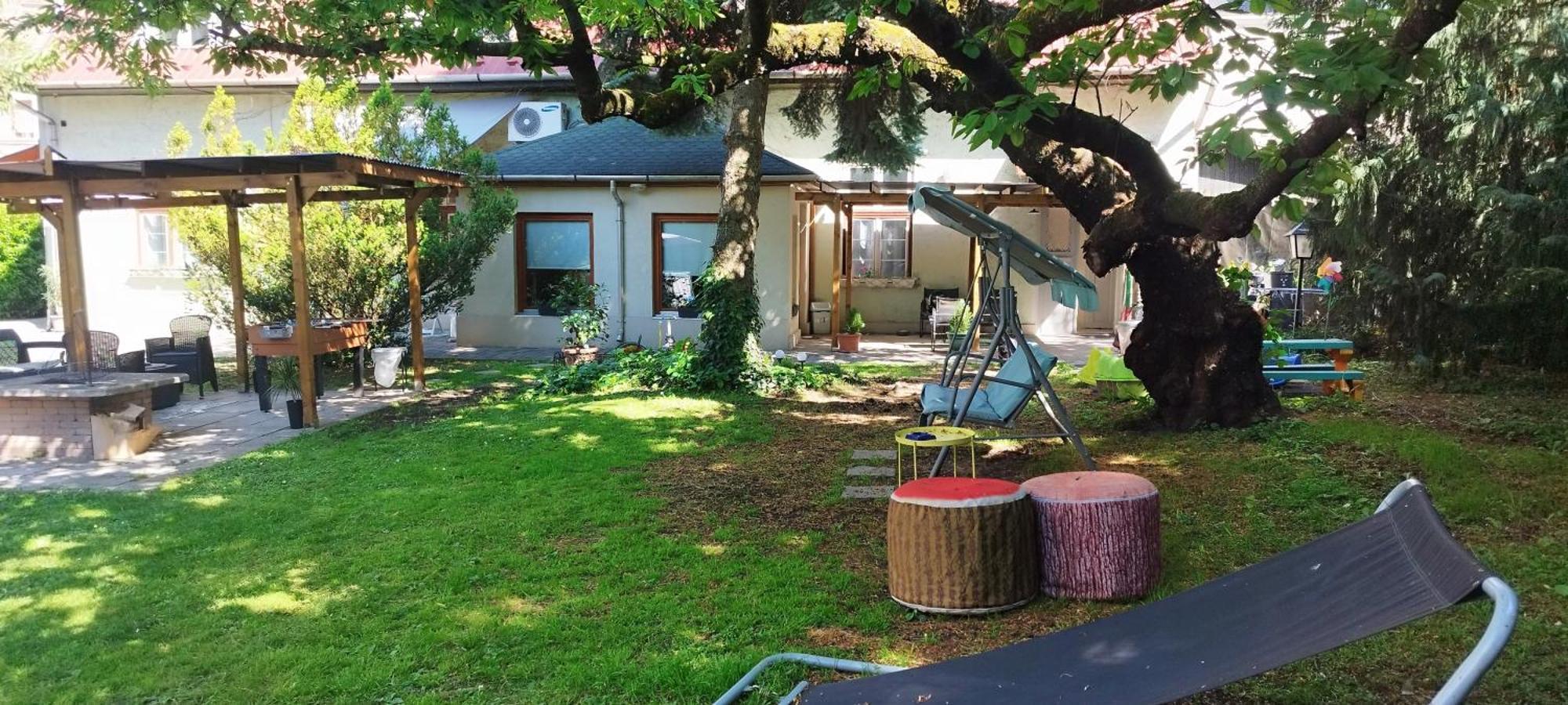 Rakoczi Guesthouse Miskolc Ngoại thất bức ảnh